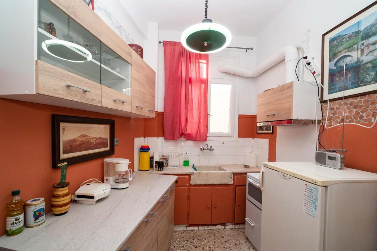 Acropolis View Vintage Style Apartment In Koukaki Atenas Exterior foto
